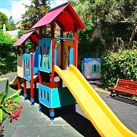 Aigua Blava מלון